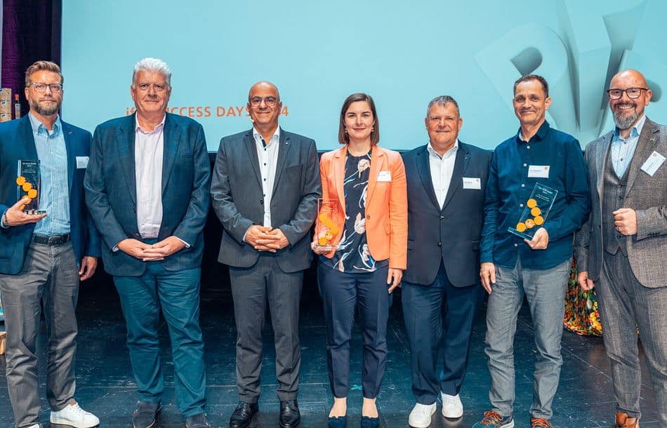 Die Preisverleihung der SCM-Awards, von li.: Frank Beyer, Thomas Engelhardt, Bilgin Kilic, Dr. Ann-Kathrin Müller, André Bättig, Toni Gantenbein und Björn Dunkel.